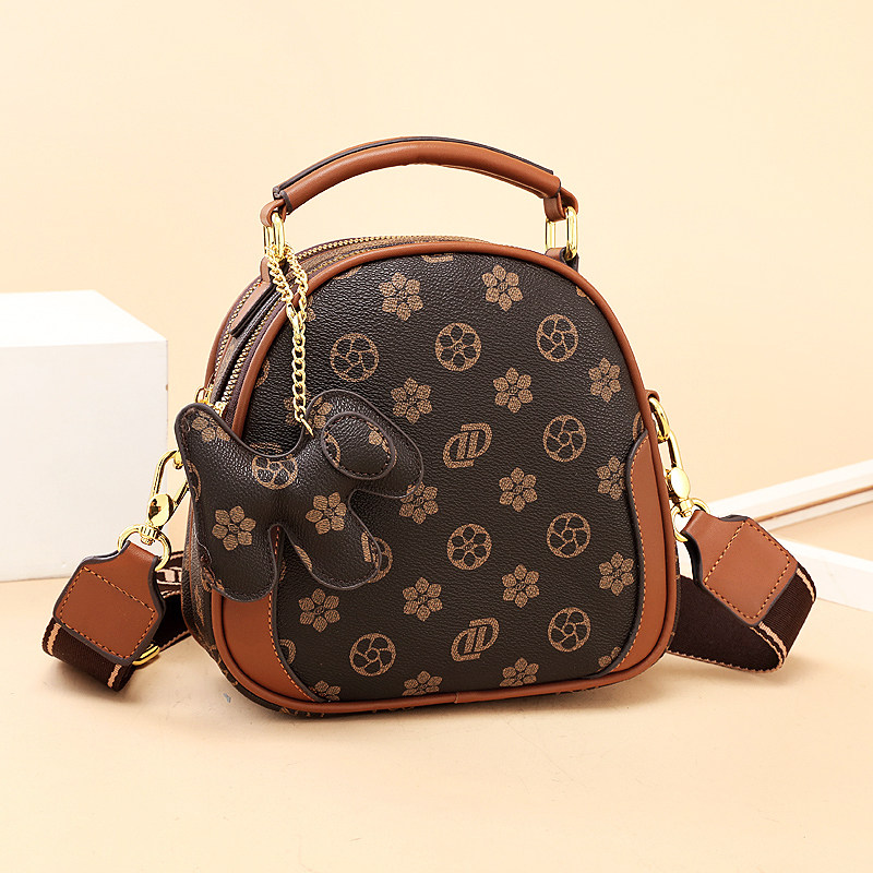 夏天流行2022新款高级感减龄小包包 nevenka尼雯卡女士包袋