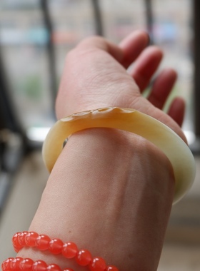 「蝴蝶结」54圈口和田玉糖白玉俏色雕刻不规则镯子蝴蝶结少女心