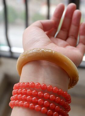 「向佛兔」和田玉糖白玉俏色巧雕莲花兔子手镯55圈口 玉石雕花镯