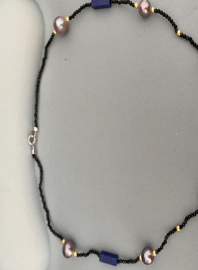 四颗紫巴三个青金石条十个沙金球融和黑色尖晶石原创设计休闲颈链