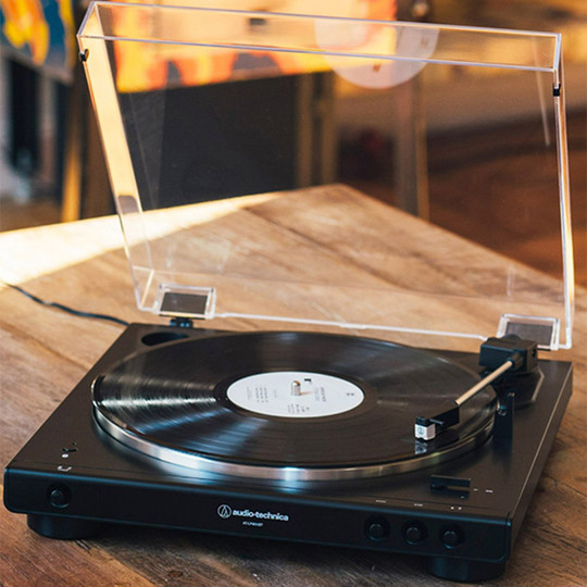 Audio-Technica professional vinyl record player