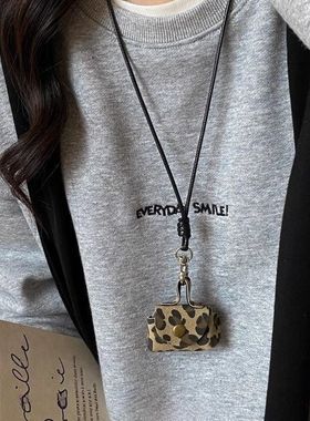 豹纹皮质零钱包吊坠项链女耳机套收纳包包长款挂脖秋冬毛衣链配饰