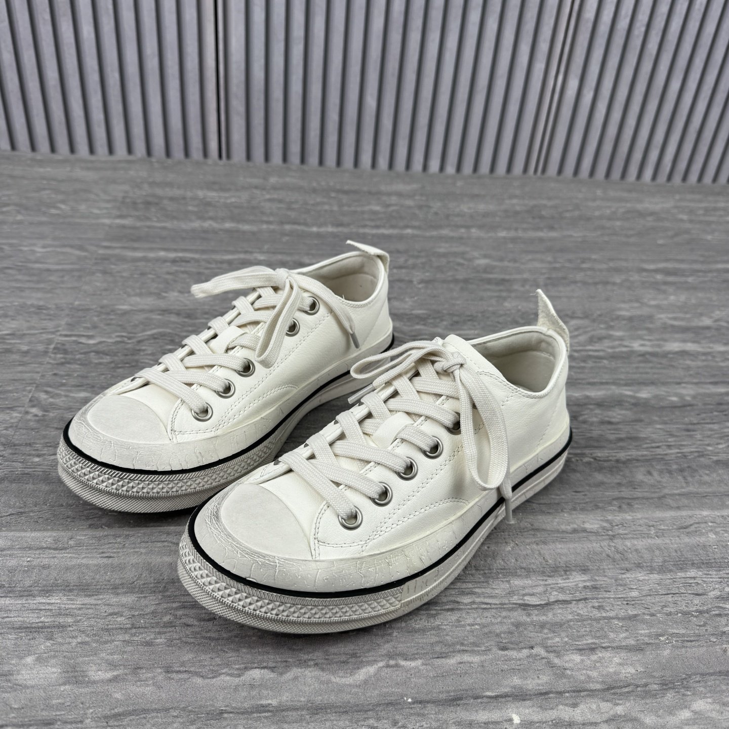 2026春季新款欧货欧洲站真皮休闲板鞋女鞋系带平底百搭做旧运动鞋,淘宝优惠券,粉丝福利购,淘宝优惠卷