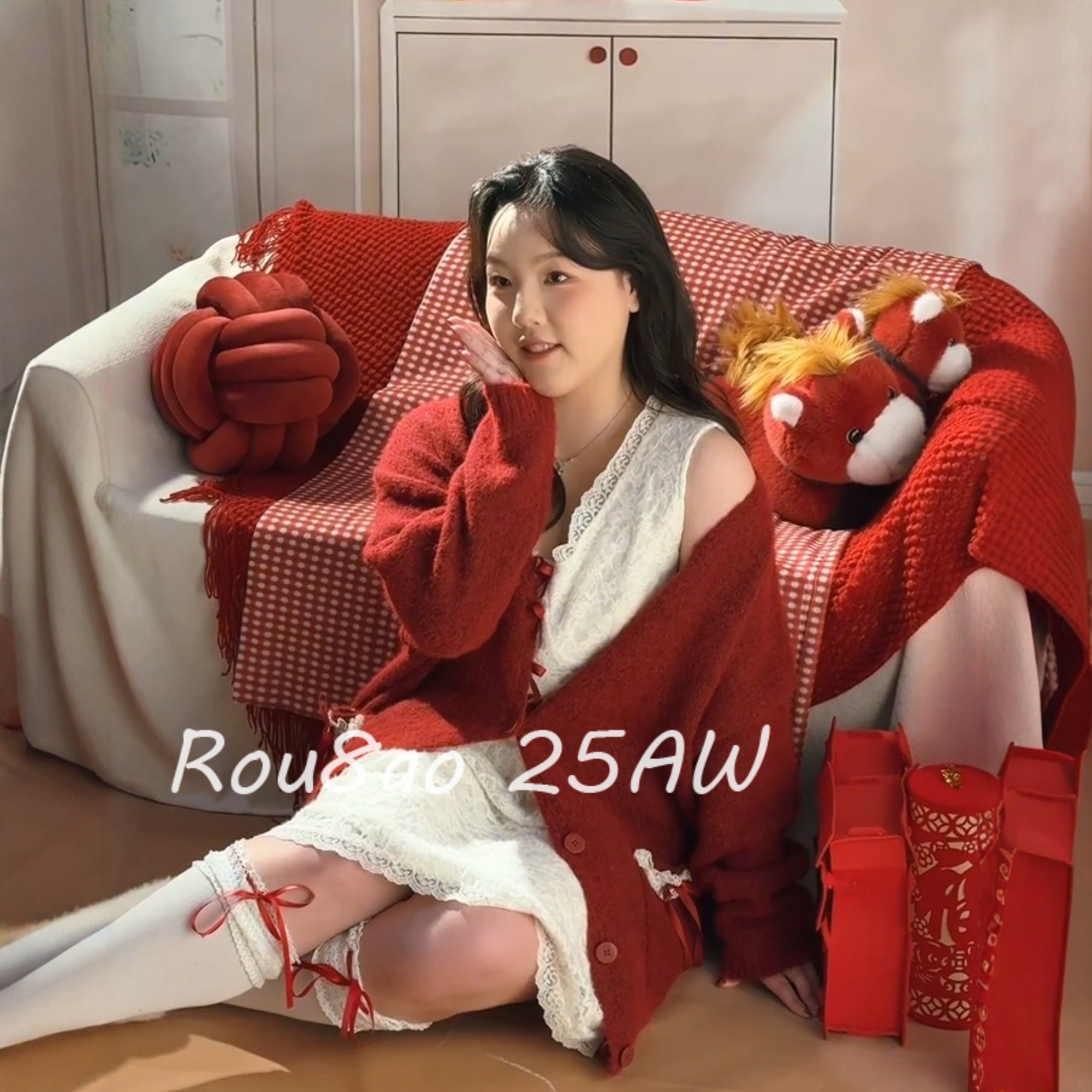 Rou8ao微胖大码女装韩系针织毛衣开衫背心裙两件套喜庆红色套装,淘宝优惠券,粉丝福利购,淘宝优惠卷