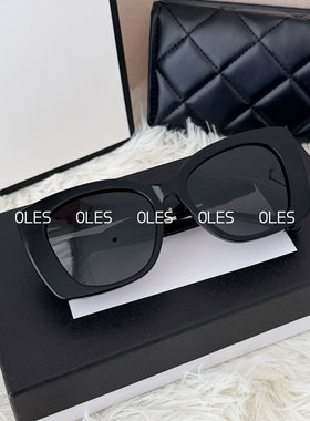 【OLES】新款复古熊猫墨镜素颜大方框镶钻防紫外线防晒太阳眼镜女