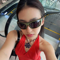 Punk Millennial Hot Girl Net Red Retro Street Shooting Sunglasses Male And Female Boomer Hip-hop Trampoline Riding Sunglasses