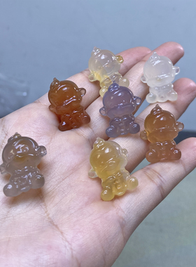 猴子天然冰透玛瑙俏色生肖项坠