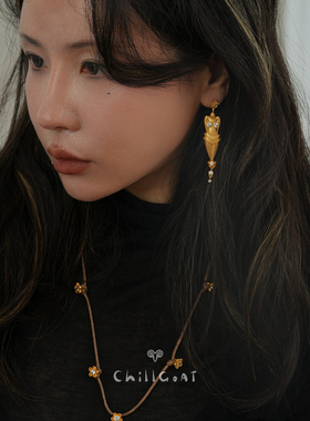 innerbloom金色花朵小人耳环