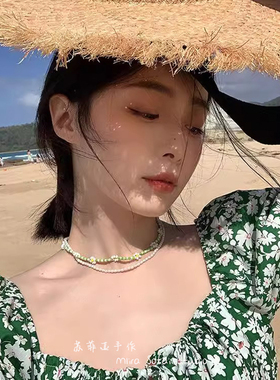 春夏奶油绿色花朵串珠项链高级设计感小众小米珠链珍珠颈链锁骨链