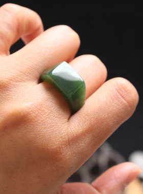 简约大气和田玉碧玉马鞍戒指