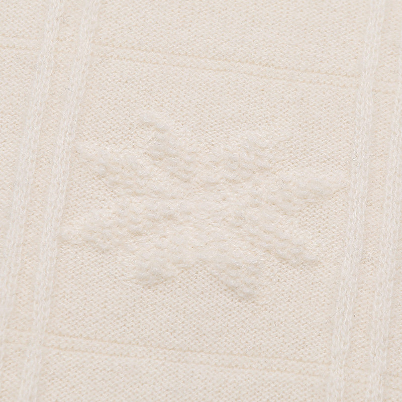 皮皮狗秋冬新款半高领立体圈圈针女士套头白无染色羊绒衫,淘宝优惠券,粉丝福利购,淘宝优惠卷