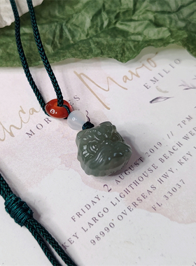 特惠款天然和田玉醒狮项链