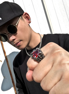 复古龙爪红宝石戒指男钛钢指环