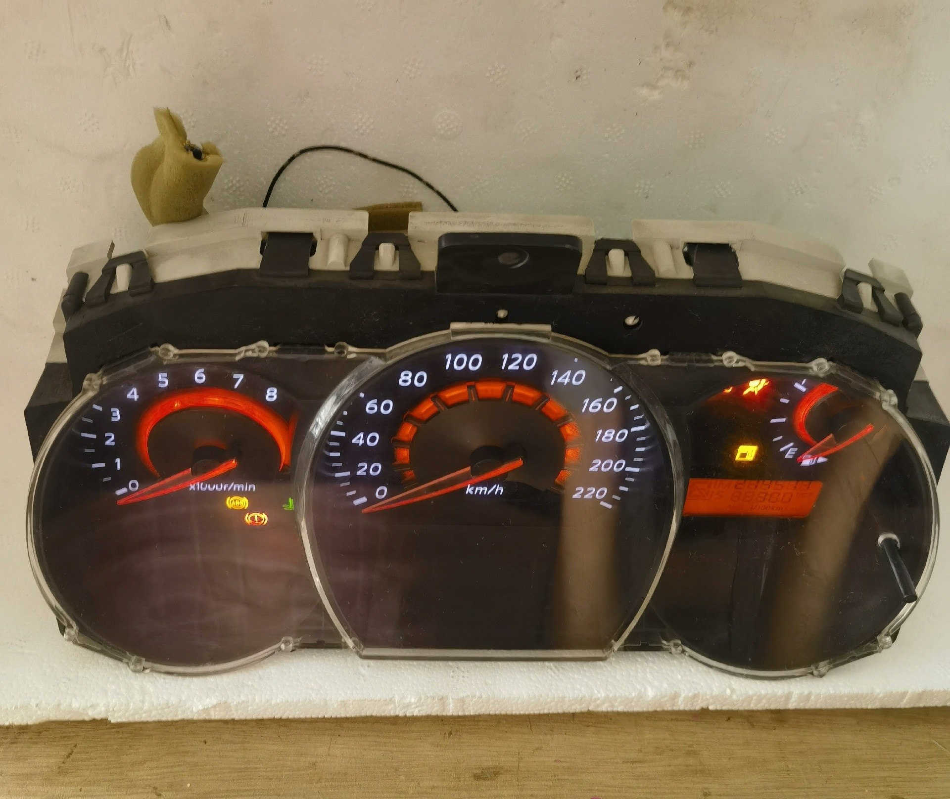 适配日产经典轩逸组合仪表盘总成里程表转速表油表水温表原厂拆车 - 图0