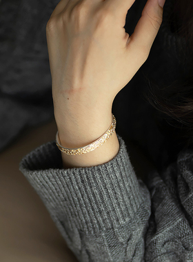 新中式女款足银描金祥云手镯