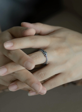 S925纯银蛇骨戒指高级感