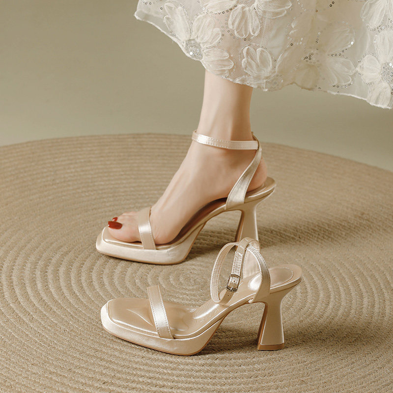 2026夏季新款小个子一字带扣高跟鞋女增高防水台厚底显瘦露趾凉鞋,淘宝优惠券,粉丝福利购,淘宝优惠卷