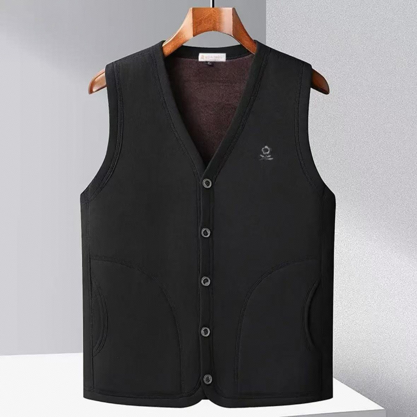 /芸菲汇加绒加厚背心官方正品男马甲2025冬防寒聚暖大码居家坎肩,淘宝优惠券,粉丝福利购,淘宝优惠卷