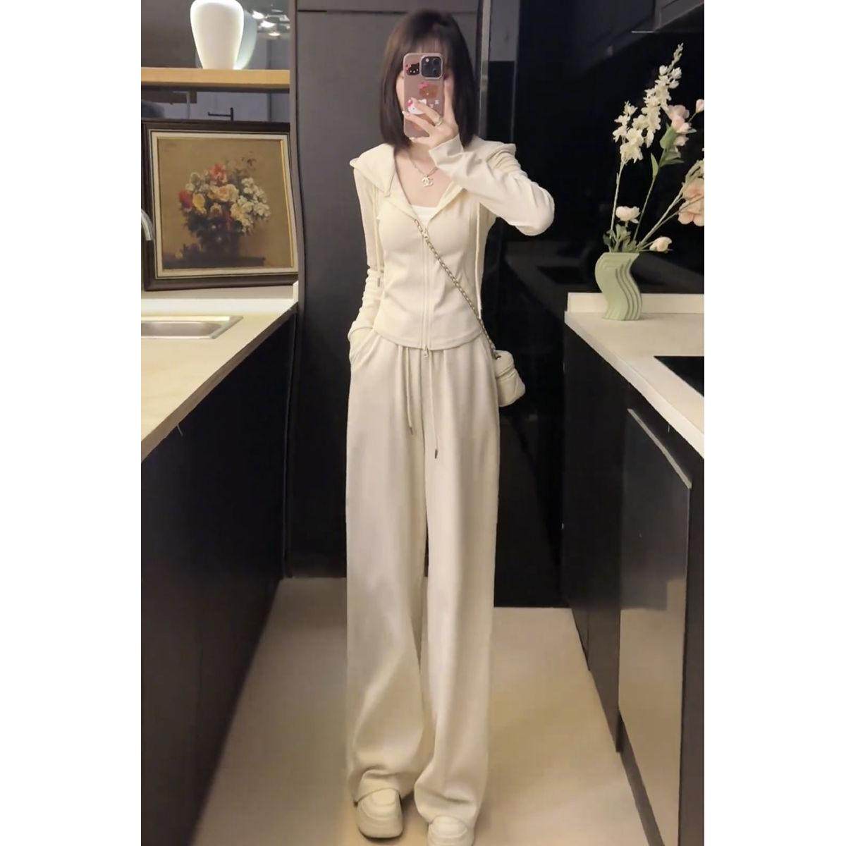 大码春秋季时尚洋气高级感显瘦两件套女连帽卫衣休闲运动套装胖mm,淘宝优惠券,粉丝福利购,淘宝优惠卷