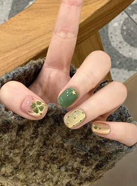 悦指尖夏日四叶草手工猫眼穿戴甲