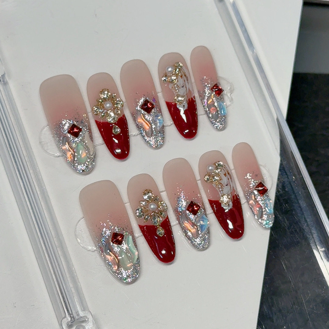 2026马年新款纯手工穿戴甲片红色银色亮片水钻美甲贴片春节高级感,淘宝优惠券,粉丝福利购,淘宝优惠卷