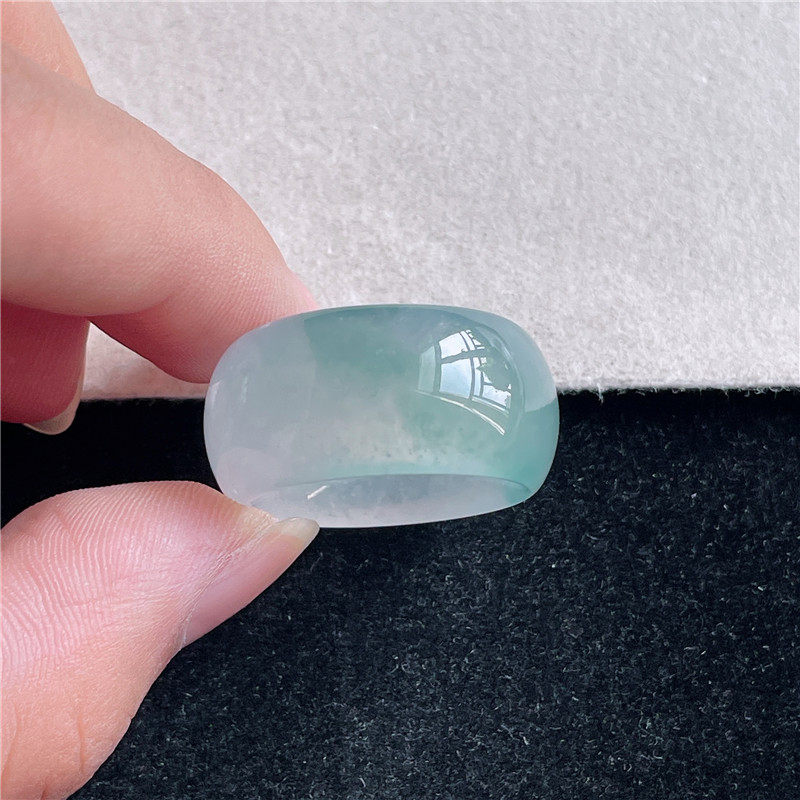New product in September Hongyu Jadeite Ice Waxy Seed Underwater Exquisite Finger Ring Authentic A Product Q90912