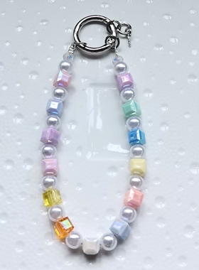 新款彩色方块手机链羊角钉手工diy串珠挂件车挂钥匙扣包挂饰