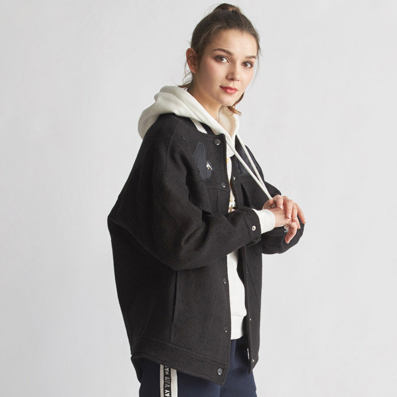 艾格春秋季女装时尚百搭印花字母短 艾格银座短外套