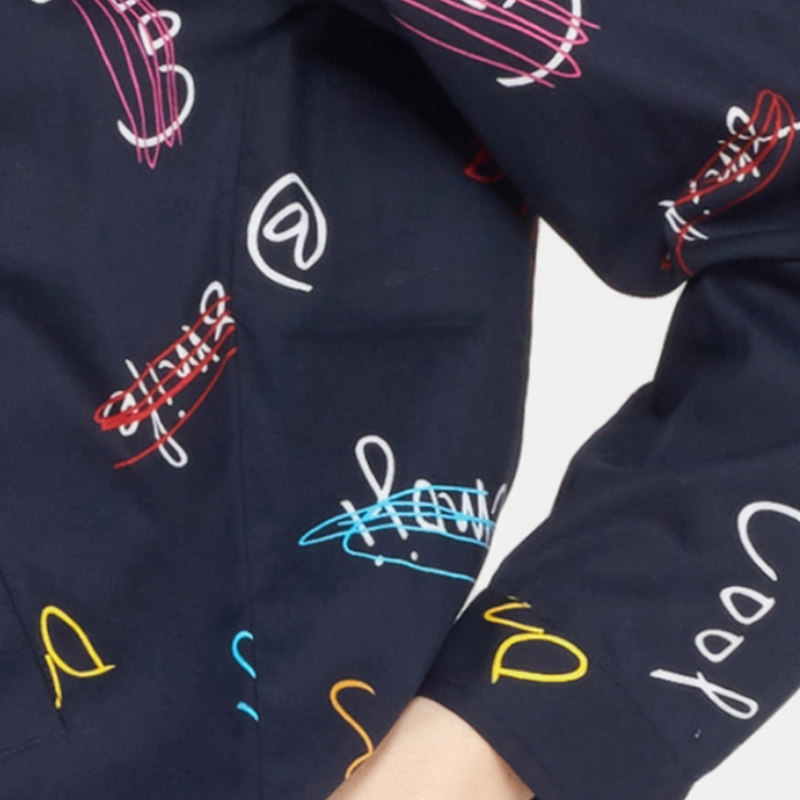 艾格2020春秋季新款长袖印花拉链 艾格银座短外套