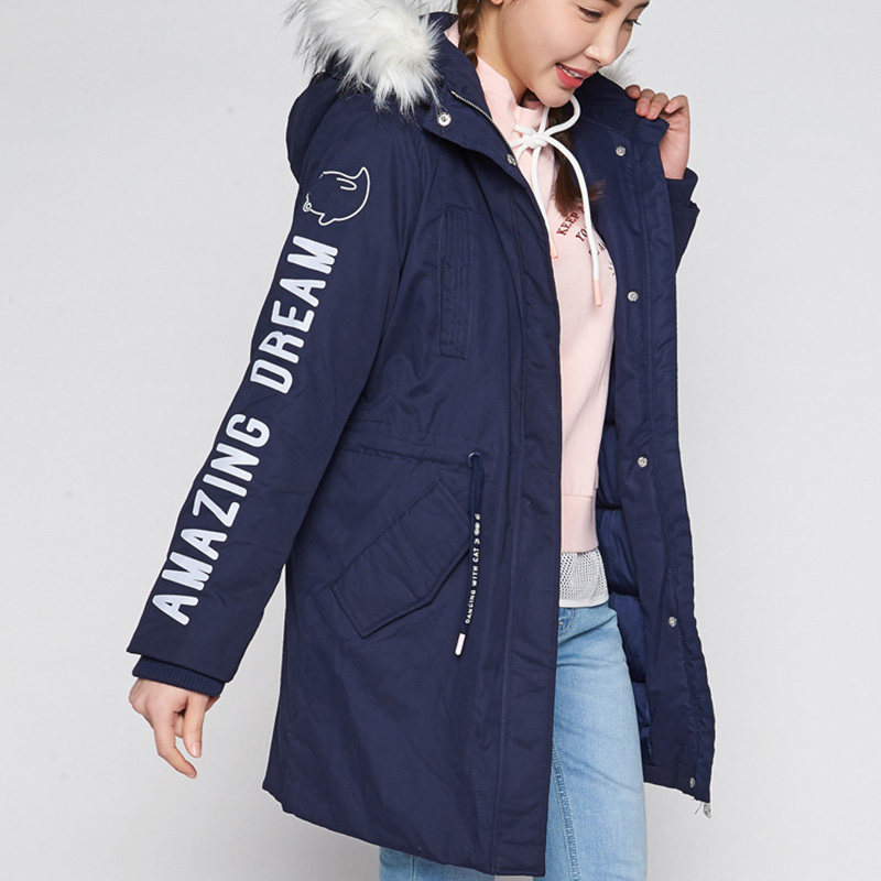  艾格银座羽绒服