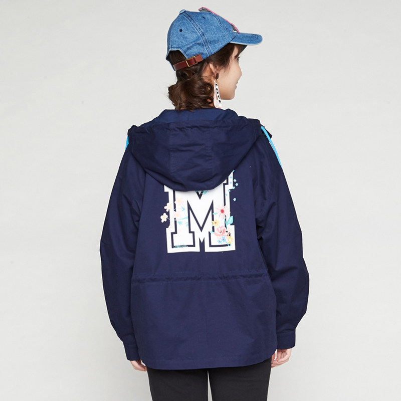 艾格春秋季新品女装百搭长袖连帽 艾格银座短外套