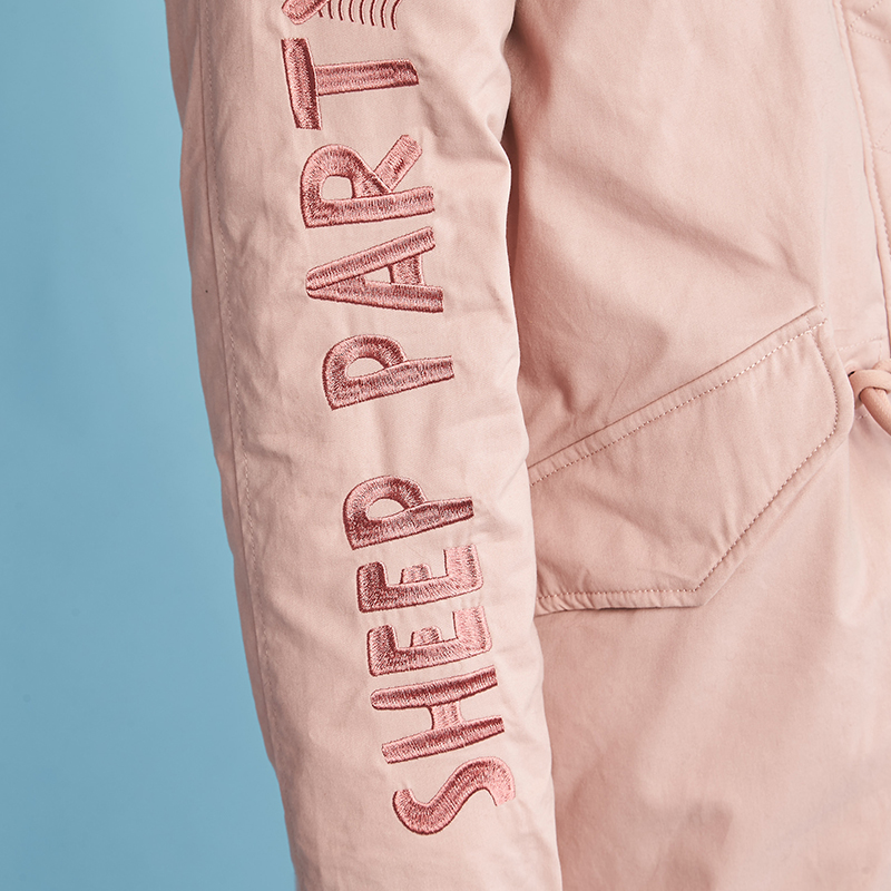 艾格冬季女装韩版加厚连帽羽绒服 艾格银座羽绒服