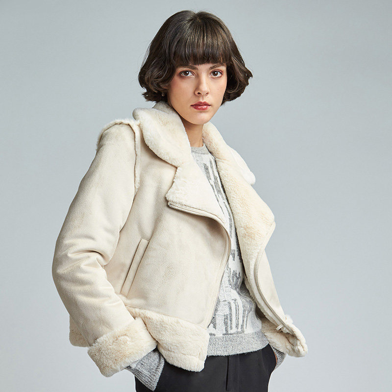 【断码s】艾格2019冬季新品女装纯色 艾格银座短外套