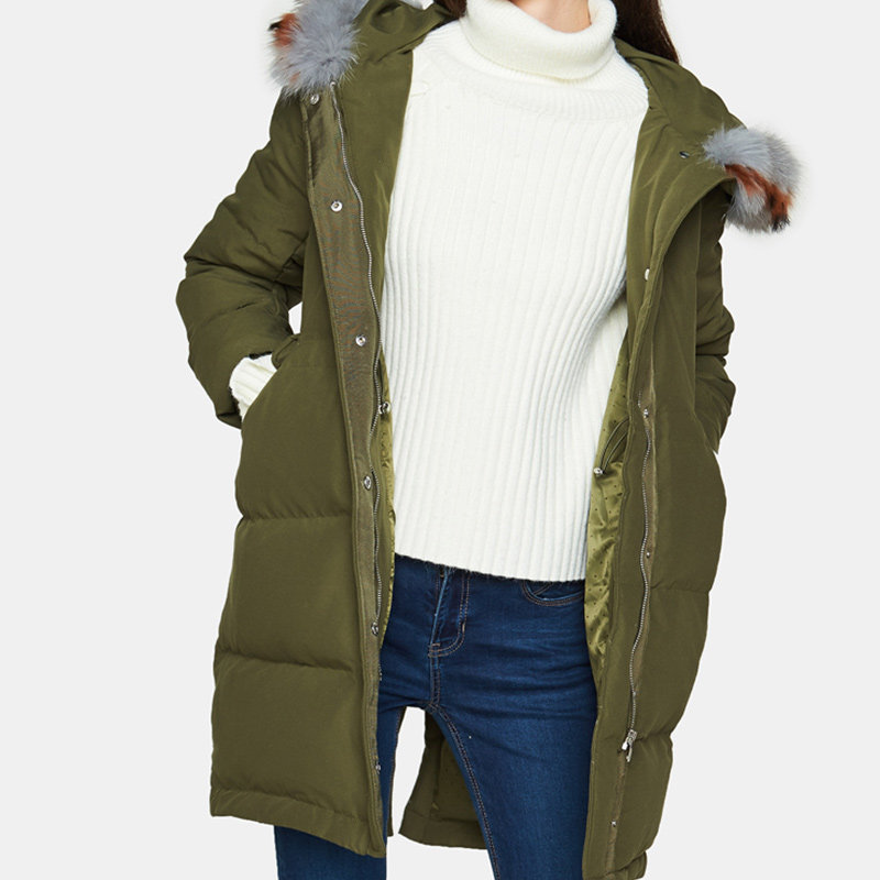 艾格冬季不过时百搭加厚连帽羽绒服 艾格银座羽绒服