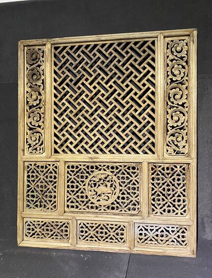 Early Qing Dynasty curly grass pattern windmill pattern magpie sika deer old wood carving large window antique antique collection pendant