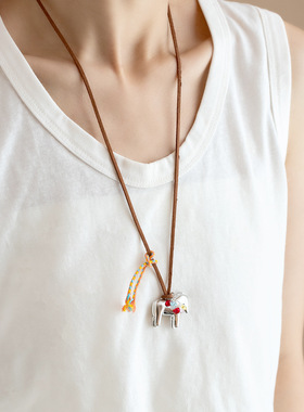 长款项链银色小马彩色锆石吊坠