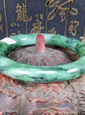 处理价手镯和田玉寻顾菠菜绿碧玉