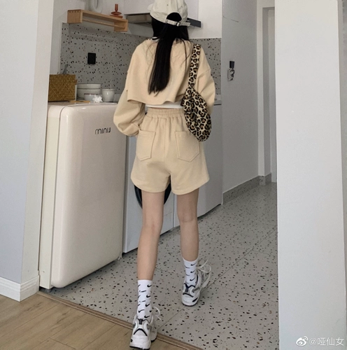 Комплект для отдыха, шорты, высокая талия, свободный прямой крой