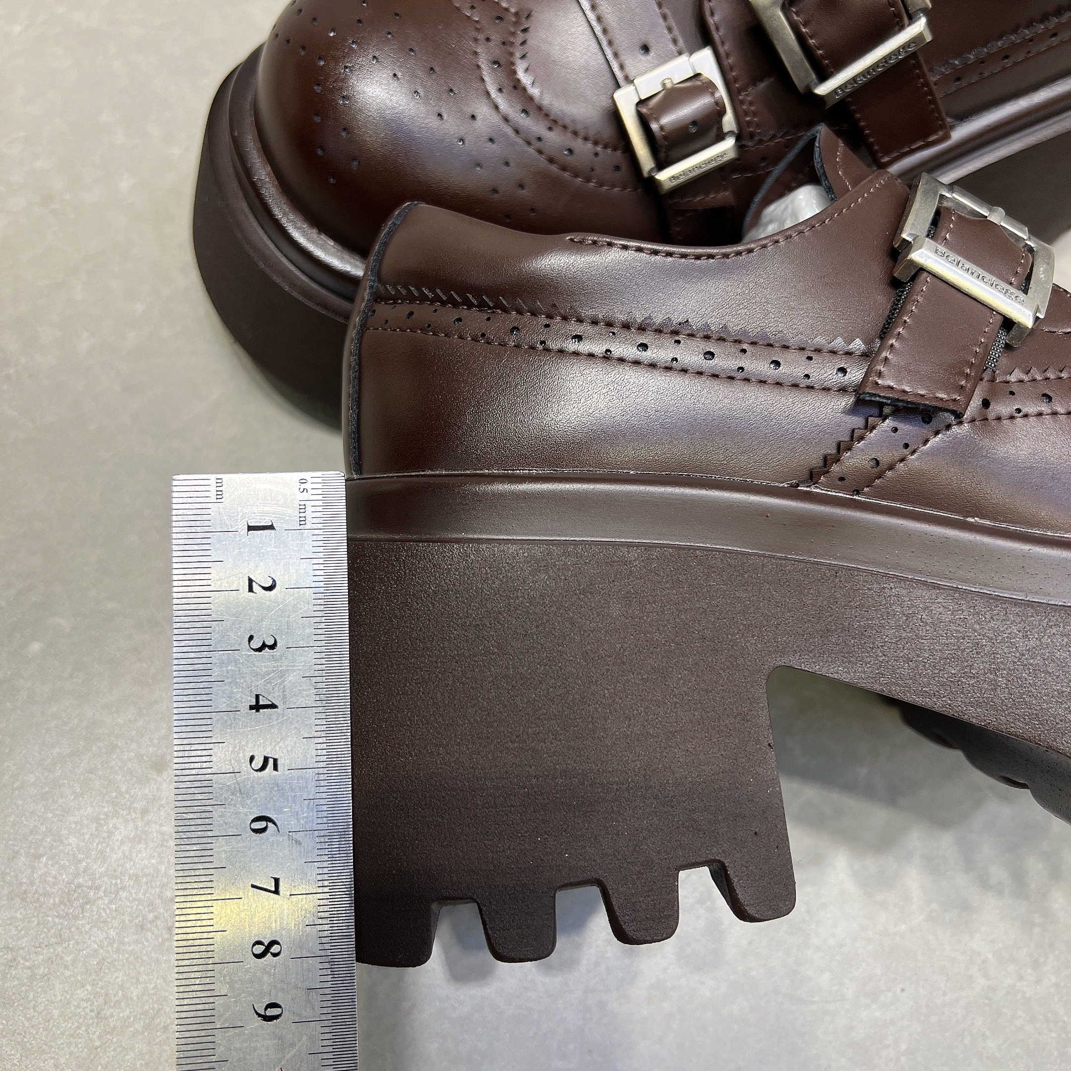 欧货真皮厚底松糕乐福鞋女2026新款皮带扣低帮鞋小个子单鞋小皮鞋,淘宝优惠券,粉丝福利购,淘宝优惠卷