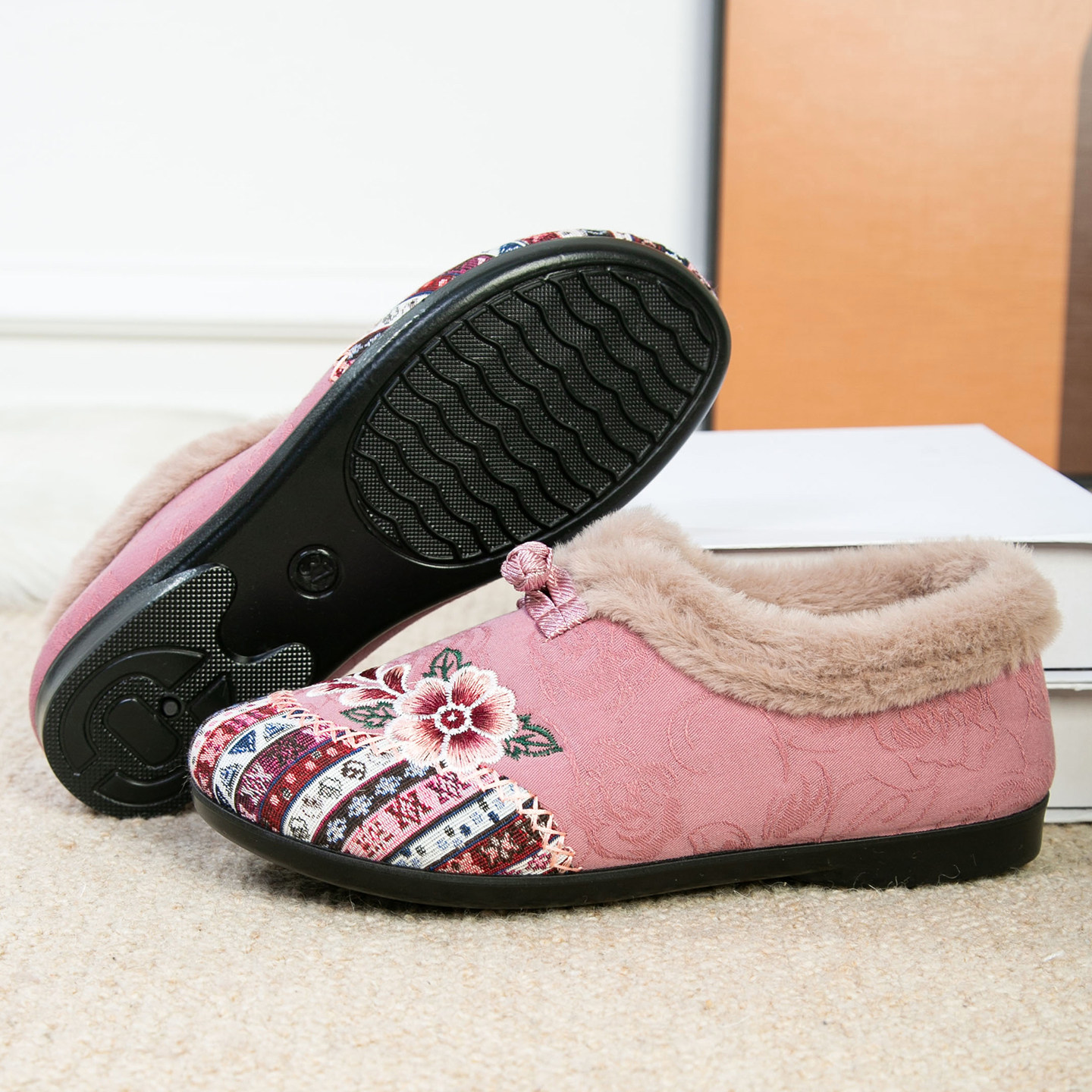 冬天厚底毛毛鞋女外穿2025新款老北京布鞋女鞋绣花老人棉鞋妈妈鞋,淘宝优惠券,粉丝福利购,淘宝优惠卷