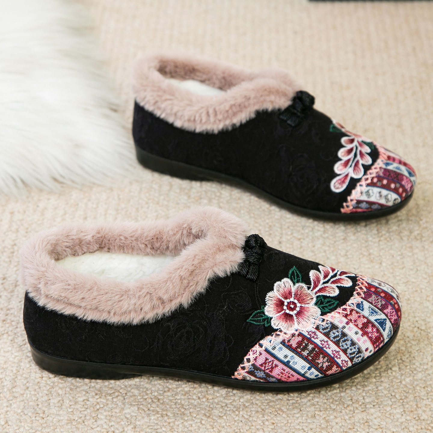 冬天厚底毛毛鞋女外穿2025新款老北京布鞋女鞋绣花老人棉鞋妈妈鞋,淘宝优惠券,粉丝福利购,淘宝优惠卷