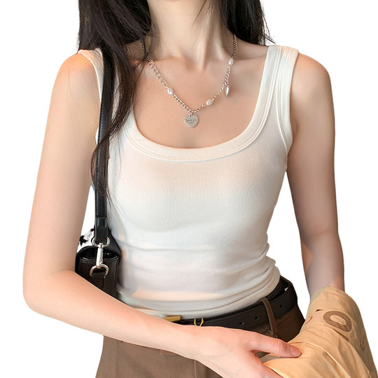 Large collar vest wide shoulder strap to cover the secondary breast