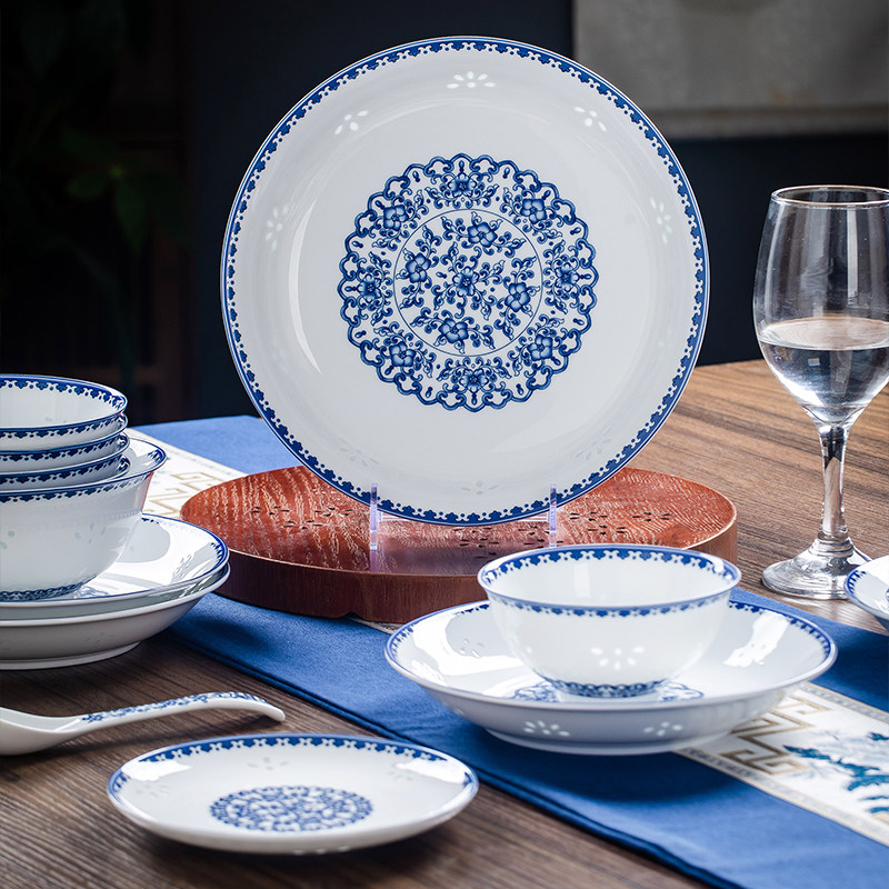 碗家用2026新款青花玲珑釉下彩景德镇陶瓷餐具套装轻奢高级感碗盘