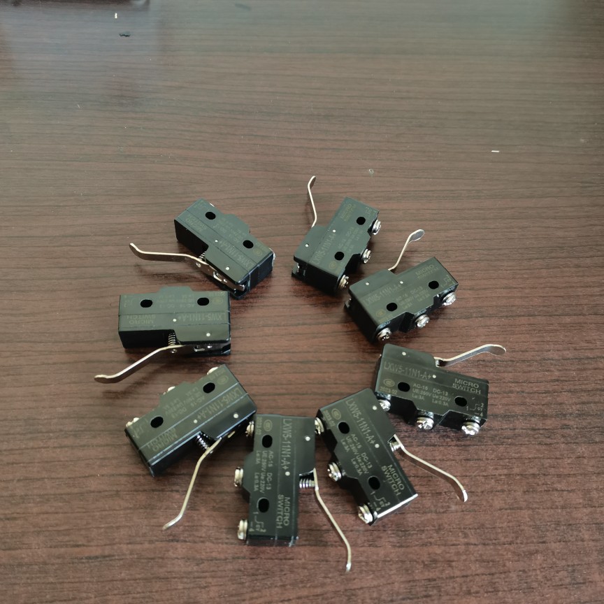 微动开关触碰开关行程开关自动断带小型微型全自动家装封边机送带,淘宝优惠券,粉丝福利购,淘宝优惠卷