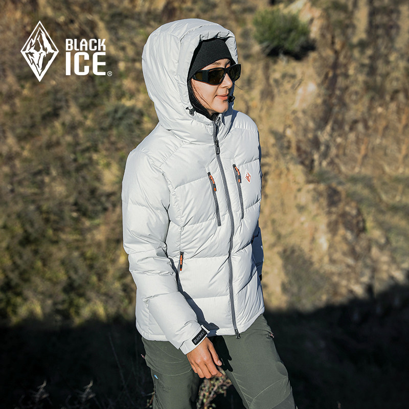黑冰800蓬羽绒服女款冬季厚款户外登山滑雪露营鹅绒连帽外套8614