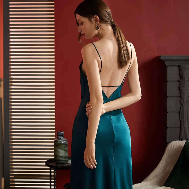 吊带夏冰丝薄款长款过膝露背睡裙 熙泽陌睡裙