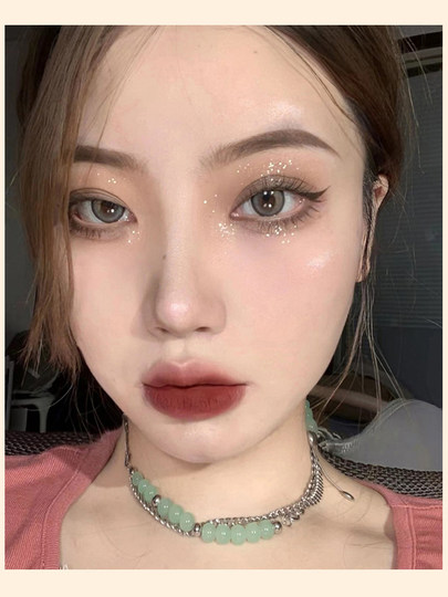 Authentique, achetez-en un, obtenez-en un gratuitement, même style de célébrité sur Internet, couleur Cowherd et Weaver, ombre à paupières de couleur femme avec paillettes fines scintillantes, diamant brisé Galaxy brillant