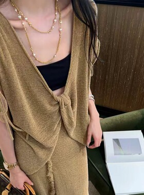 网红欧阳同款时髦法式小众设计高级感金属珍珠项链女长款叠戴颈链