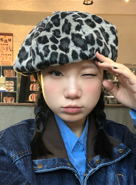 时髦辣妹百搭棕色毛呢贝雷帽时髦
