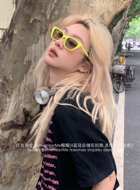 就戴上很韩的黑色墨镜高级感潮流